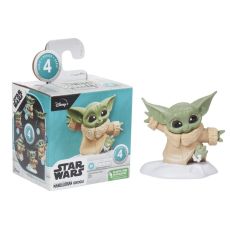 فیگور 5 سانتی بیبی یودا Baby Yoda درحال برف بازی, image 