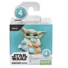 فیگور 5 سانتی بیبی یودا Baby Yoda در حال کوکی خوردن, image 3