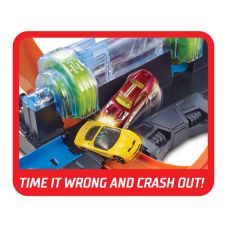 پیست ماشین های Hot Wheels سری  Actionمدل Corkscrew Crash, image 6