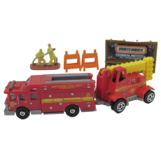 پک تریلر و ماشین آتشنشانی Match Box سری Hitch and Haul مدل Hazard Squad, تنوع: H1235-Hazard Squad, image 7