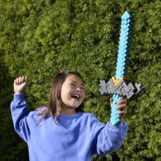 اسلحه‌ی تبدیل‌شونده‌ی ماینکرفت مدل Click And Switch Sword And Pickaxe, image 2