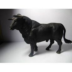 گاو نر جنگنده اسپانیایی - ایستاده, image 5