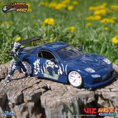 ماشین فلزی مزدا 1993 مدل RX-7 و فیگور فلزی کاکاشی هاتاکه با مقیاس 1:24, تنوع: 253255085-Kakashi, image 2