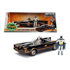 ماشین فلزی بتموبیل 1966 به همراه فیگور فلزی بتمن با مقیاس 1:24, image 