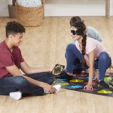 بازی گروهی توئیستر همراه با چشم بند BLINDFOLDED TWISTER, image 3