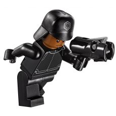اولین ماموریت در نبرد (LEGO), image 6