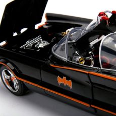 ماشین کلاسیک Batmobile و فیگورهای فلزی رابین و بتمن با مقیاس 1:18 به همراه افکت نوری, image 3