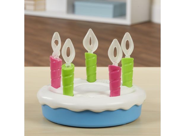 بازی گروهی کیک تولد با شمع های جادویی, image 5