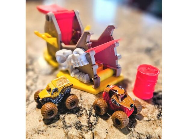 ست بازی Monster Jam Mini Jams مدل Earthshaker Boneyard Blaster, image 2
