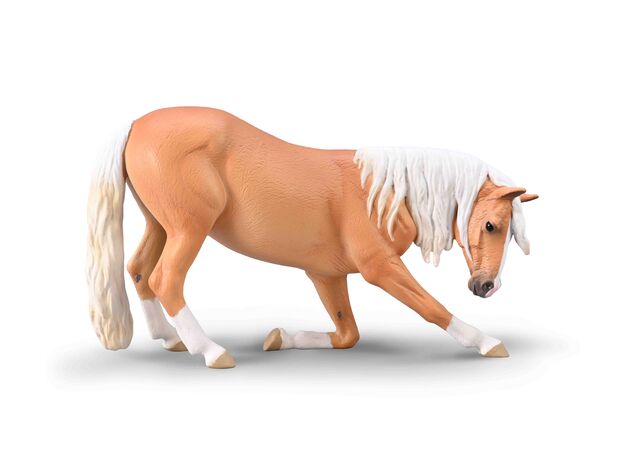 اسب ماده لوسیتانو ابرش در حال تعظیم - مقیاس 1:20, image  اسب ماده لوسیتانو ابرش در حال تعظیم - مقیاس 1:20, image