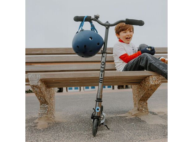 اسکوتر اسپرایت جمع شو مایکرو Micro با چرخ های چراغ دار مدل مشکی نئوکروم, image 2