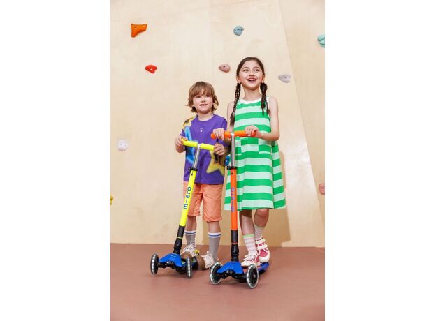 اسکوتر مکسی دلوکس جمع شو مایکرو Micro با چرخ های چراغ دار مدل نارنجی نئونی, تنوع: MMD227-Orange, image 3