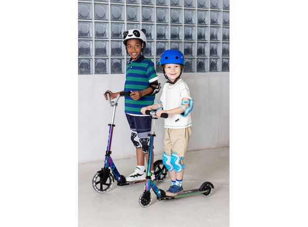 اسکوتر کروزر جمع شو مایکرو Micro با چرخ های چراغ دار مدل بنفش و آبی نئوکروم, تنوع: SA0240-Neochrome, image 6