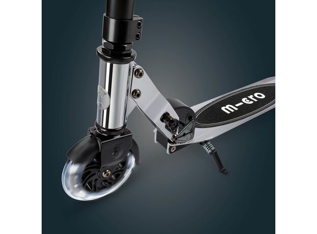 اسکوتر اسپرایت جمع شو مایکرو Micro با چرخ های چراغ دار مدل نقره ای براق, تنوع: SA0295-Silver Chrome, image 7