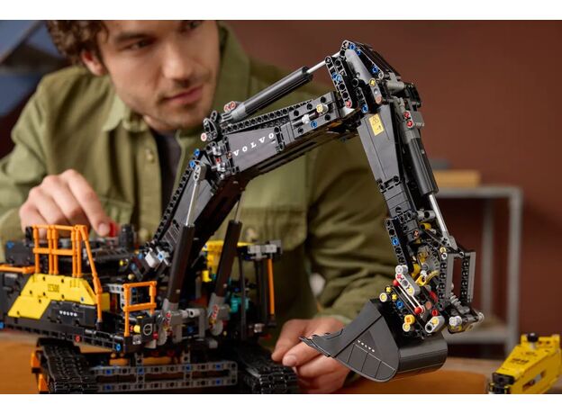 لگو تکنیک مدل بیل مکانیکی ولوو EC500 هیبریدی (42215), image 2