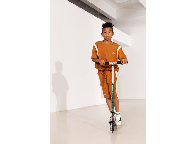اسکوتر اسپرایت جمع شو مایکرو Micro با چرخ های چراغ دار مدل نئوکروم, image 4
