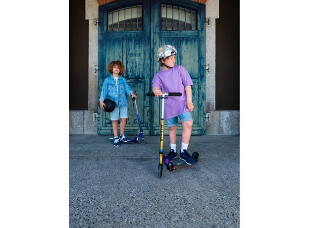 اسکوتر اسپرایت جمع شو مایکرو Micro با چرخ های چراغ دار مدل نئوکروم, image 7