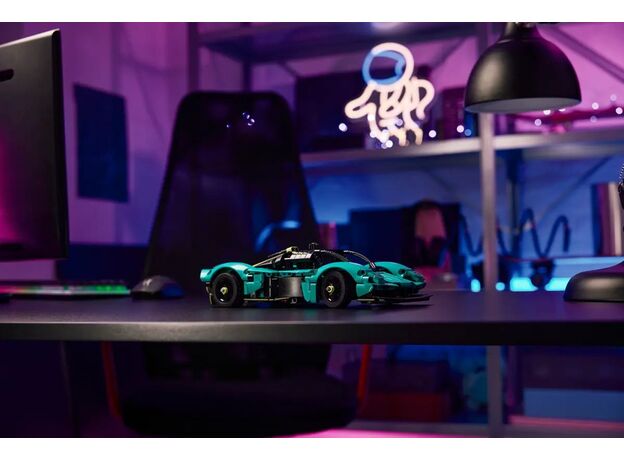 لگو تکنیک مدل استون مارتین والکری (42208), image 6