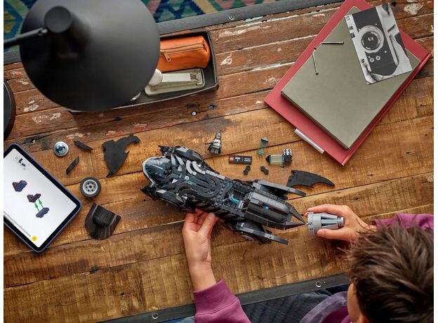 لگو دی سی مدل بتموبیل به همراه فیگور بتمن (76304), image 4