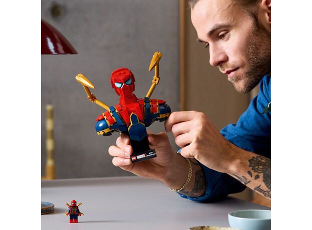لگو مارول مدل تندیس نیم تنه آیرون اسپایدر (76326), image 2