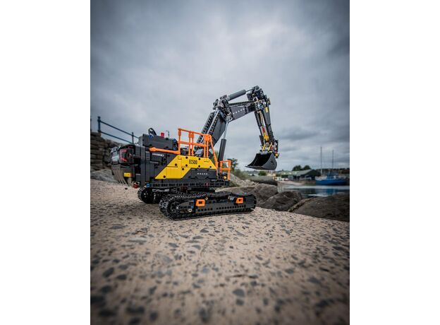 لگو تکنیک مدل بیل مکانیکی ولوو EC500 هیبریدی (42215), image 19