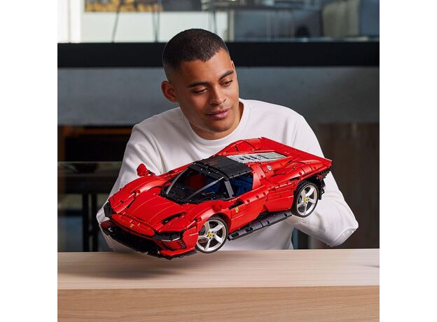 لگو تکنیک مدل ماشین فراری دیتونا (42143), image 2