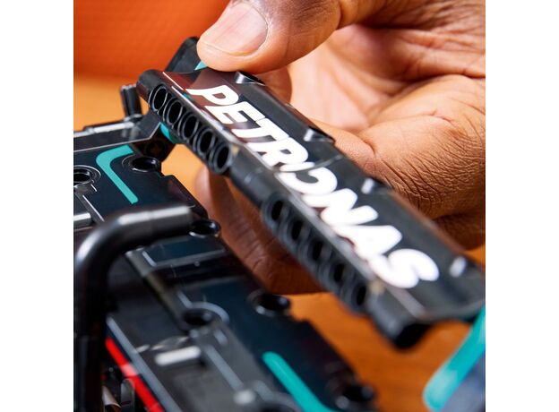 لگو تکنیک مدل مرسدس ای‌ ام‌ جی F1 W14 ای پرفورمنس عقب‌کش (42171), image 9