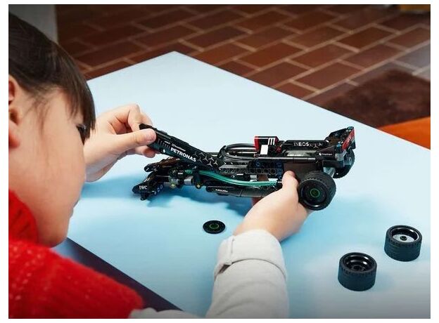 لگو تکنیک مدل ماشین مسابقه‌ ای فرمول 1 مرسدس AMG W14 E Performance عقب کش (42165), image 4