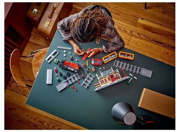 لگو هری پاتر مدل قطار هاگوارتز اکسپرس در ایستگاه هاگزمید (76423), image 4