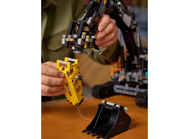 لگو تکنیک مدل بیل مکانیکی ولوو EC500 هیبریدی (42215), image 4