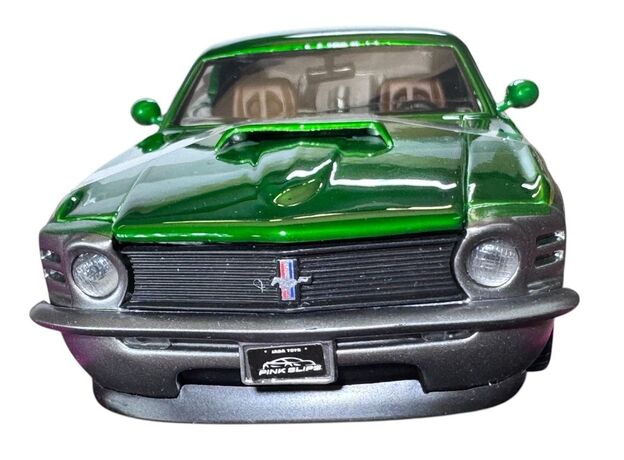 ماشین فلزی فورد موستانگ سری Pink Slips مدل سبز با مقیاس 1:24, image 10