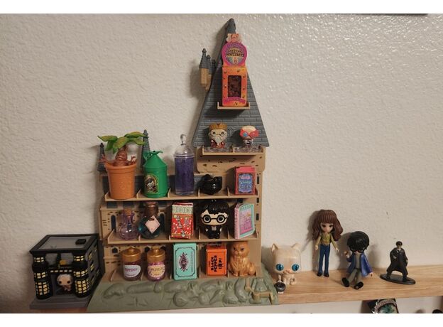 استند نگهدارنده فیگورهای بیتی پاپ مدل قلعه هاگوارتز به همراه  فیگور لونا و دامبلدور, image 8