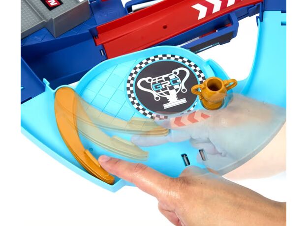 پیست مسابقه پرش جام جهانی رانندگان Cars, image 4