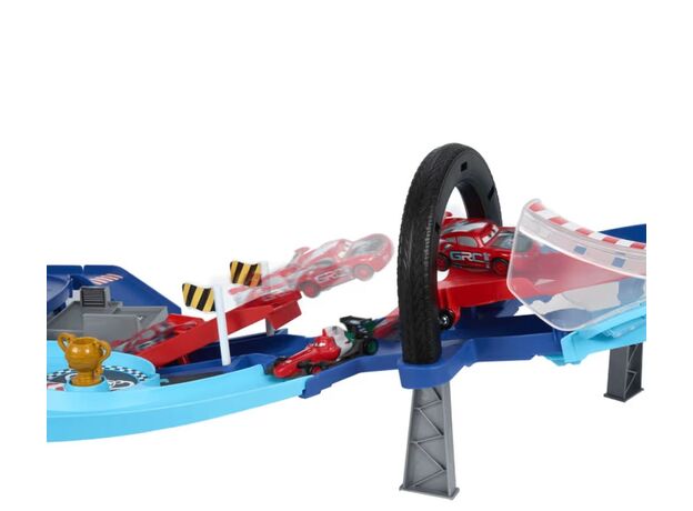 پیست مسابقه پرش جام جهانی رانندگان Cars, image 5