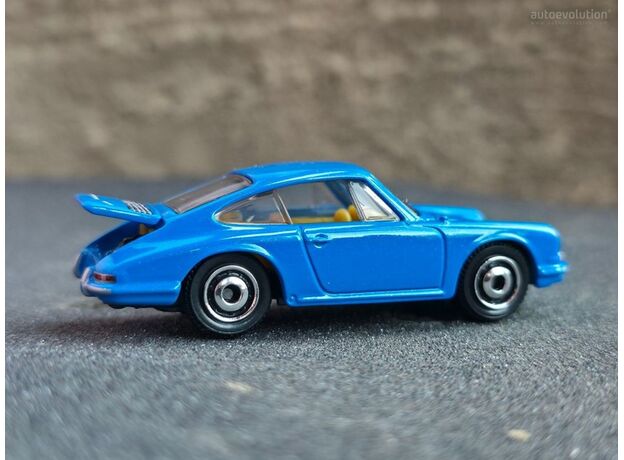 پک تکی ماشین Match Box سری Moving parts مدل 1964 Porsche 911, تنوع: FWD28-Porsche, image 2