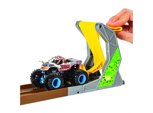 ماشین Monster Jam مدل Zombie به همراه پیست پرش با مقیاس 1:64, image 6