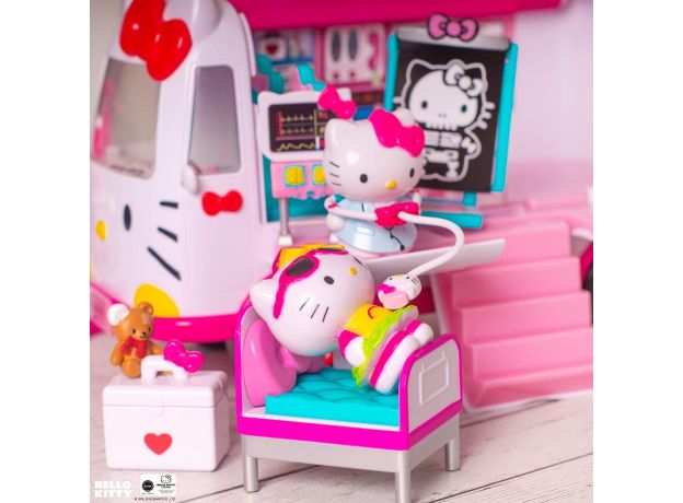 ست هلیکوپتر و آمبولانس Hello Kitty به همراه 6 فیگور, image 5