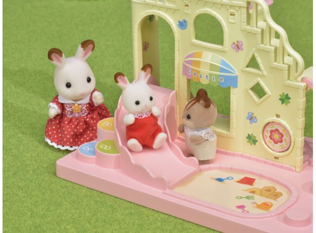 زمین بازی مدرسه به همراه عروسک خرگوش Sylvanian Families, image 4