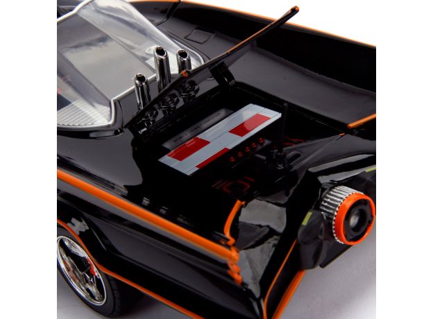 ماشین کلاسیک Batmobile و فیگورهای فلزی رابین و بتمن با مقیاس 1:18 به همراه افکت نوری, image 4