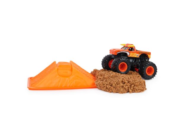 ماشین Monster Jam Dirt مدل El Toro Loco همراه با Kinetic Sand, image 8